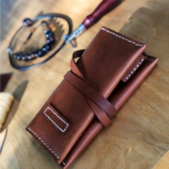 Premium leather Cigar Case tan hand sewn. New with tags. - Picture 2 of 2